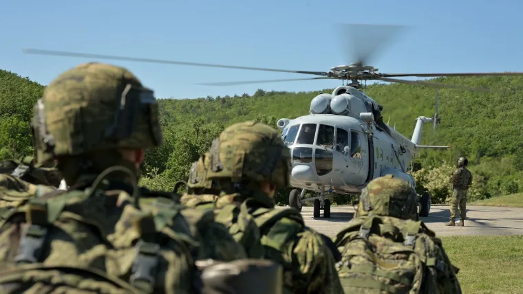 Naoružani do zuba s ratnim bojama na licu ročnici sudjelovali u posebnoj vježbi MORH-a