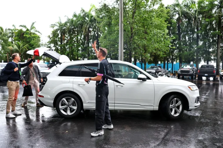 Kakvi frajeri! Oluja je u Miamiju, a zvijezde Formule 1 su pokazale kakvi su džentlemeni
