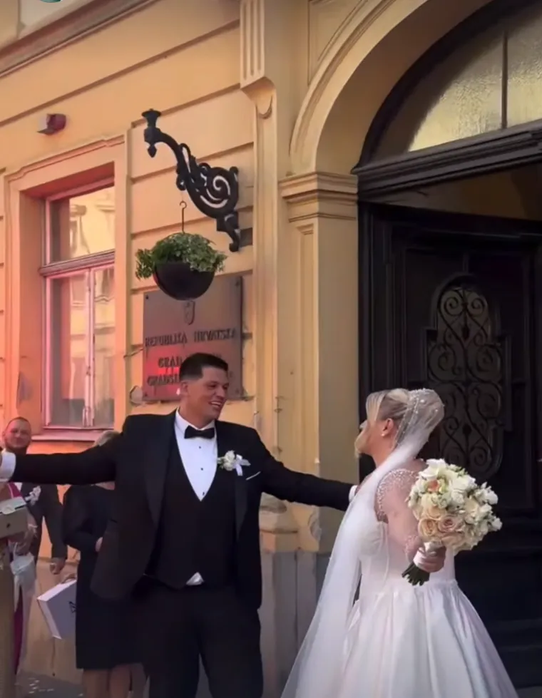 Sjećate li se? U showu izgubila kilograme i prona&scaron;la ljubav, a ovako je izgledala prije slave