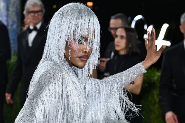 Ovo su najbizarnija izdanja na ovogodi&scaron;njoj Met Gali: Heidi Klum najbolje pogodila temu
