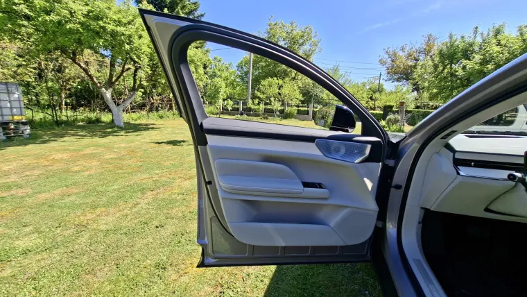 Pazili na svaki detalj: Evo za&scaron;to top izvedba ovog automobila ko&scaron;ta gotovo 100.000 &euro;!