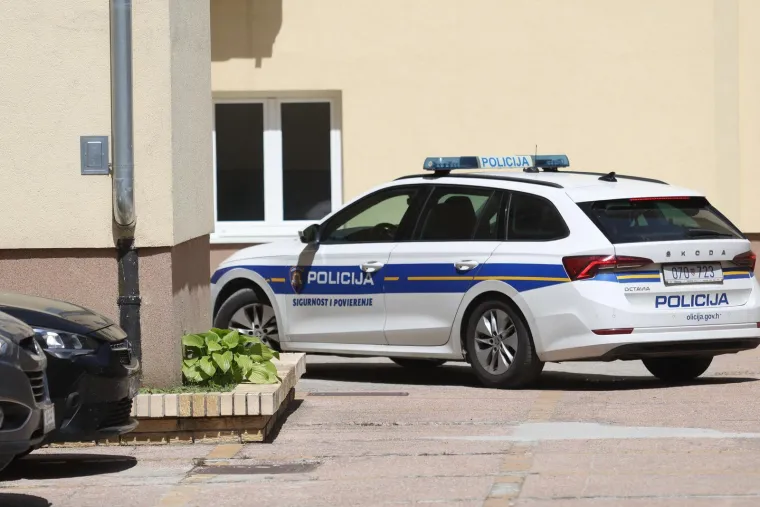 Pogledajte privođenje osumnjičenih za korupciju i prijevare u USKOK