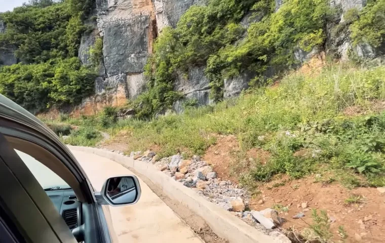 Na ovoj se cesti čak i najiskusniji vozači preznojavaju od straha, tu se zaziva dragi Bog