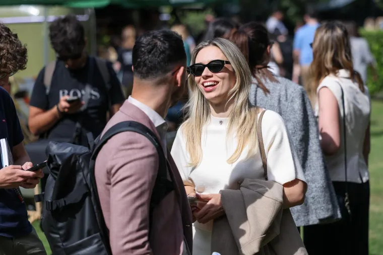 Kamere ih ulovile u opu&scaron;tenijim izdanjima: Pogledajte tko se sve pojavio na Danima komunikacija