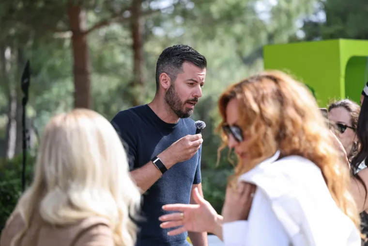 Kamere ih ulovile u opu&scaron;tenijim izdanjima: Pogledajte tko se sve pojavio na Danima komunikacija