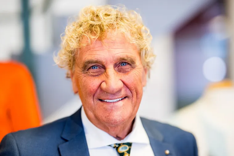 Bayernova legenda prodaje kolekciju, cijena Maradoninog dresa &scaron;okirala javnost!