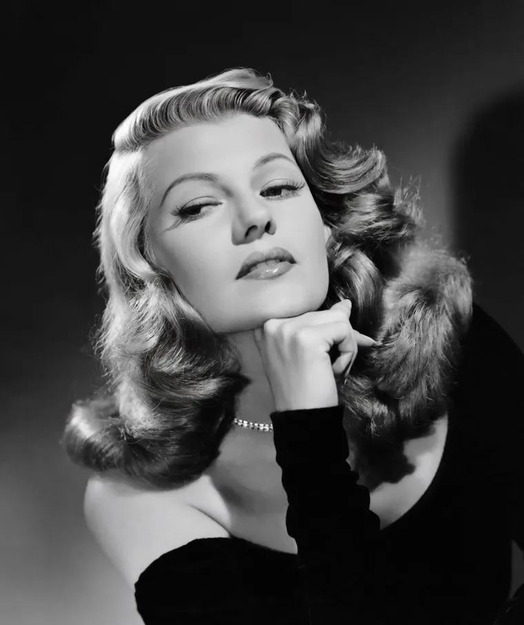 Prije 39 godina preminula Rita Hayworth: Imala pet brakova, bila princeza i umrla zaboravljena