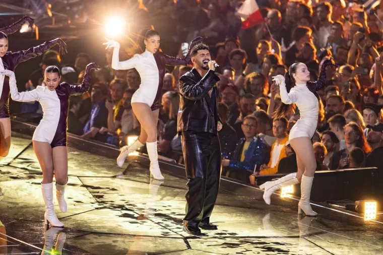 Ovo je deset zemalja koje su izborile finale 70. Eurosonga