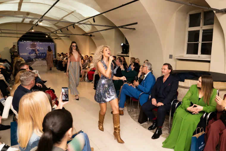 Sandra Perković, Alka Vuica i 'hrvatska Madonna': Evo tko je sve zablistao na glamuroznoj modnoj reviji