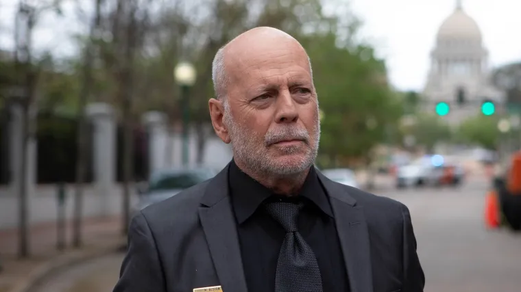 Okrutna dijagnoza promijenila ga je zauvijek: Pogledajte kako Bruce Willis kopni pred očima javnosti