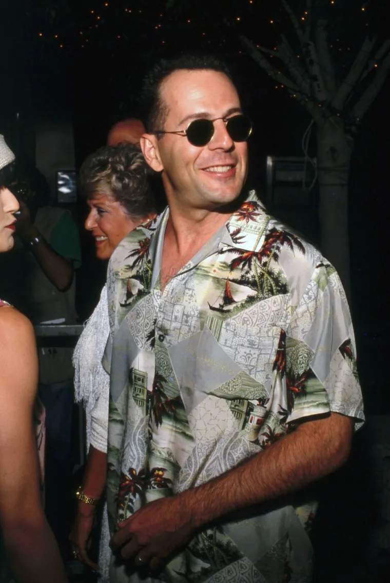 Okrutna dijagnoza promijenila ga je zauvijek: Pogledajte kako Bruce Willis kopni pred očima javnosti