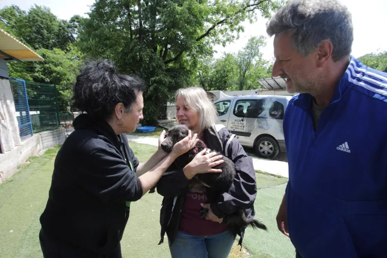 Kakvi prizori! Živjeli su u paklu, a sada su napokon spa&scaron;eni: Ovo je kuća koja je &scaron;okirala javnost