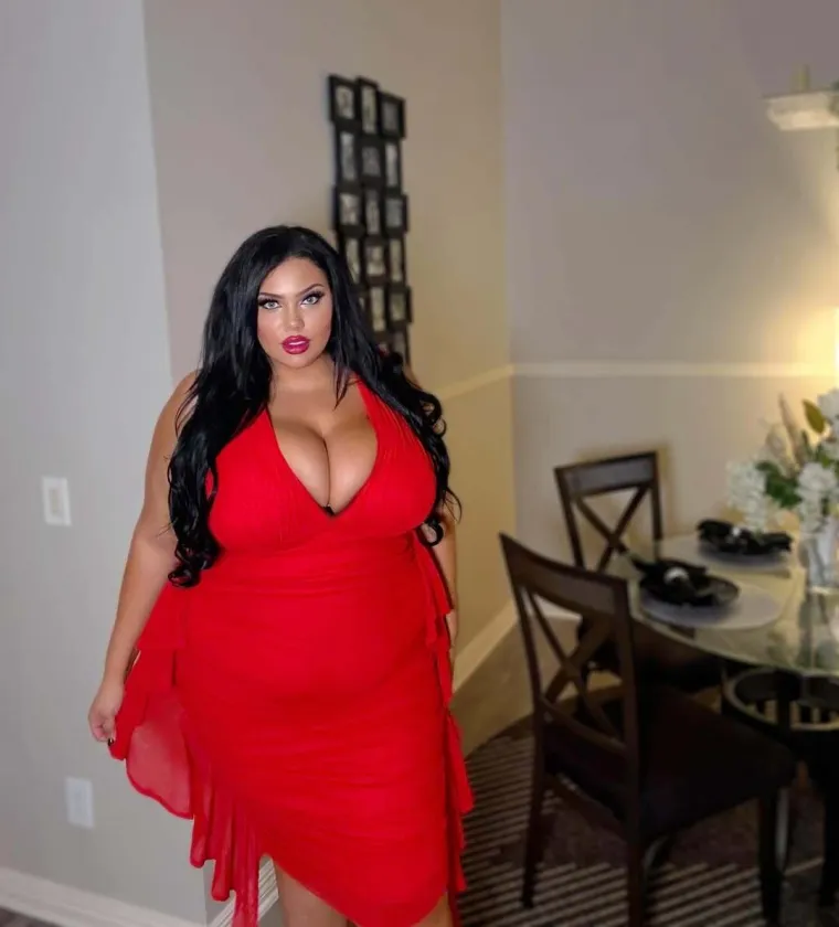 Izjava plus size influencerice zapalila dru&scaron;tvene mreže: 'Ostajem debela i prirodna'