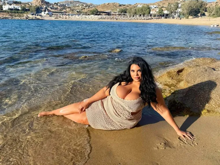 Izjava plus size influencerice zapalila dru&scaron;tvene mreže: 'Ostajem debela i prirodna'