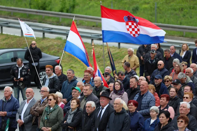 Penava se opasno uvrijedio zbog Plenkovića i Jandrokovića: Pazite tko je do&scaron;ao na misu za Bleiburg