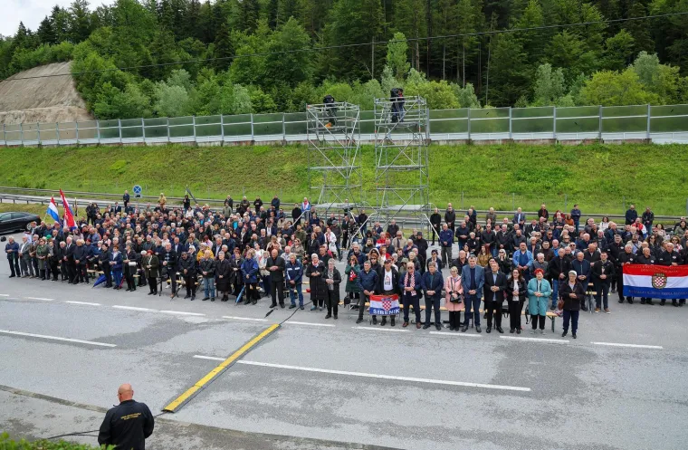 Penava se opasno uvrijedio zbog Plenkovića i Jandrokovića: Pazite tko je do&scaron;ao na misu za Bleiburg