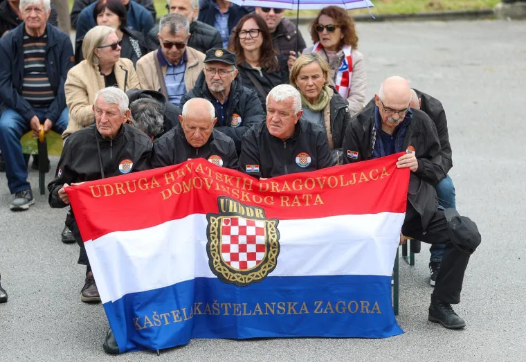 Penava se opasno uvrijedio zbog Plenkovića i Jandrokovića: Pazite tko je do&scaron;ao na misu za Bleiburg