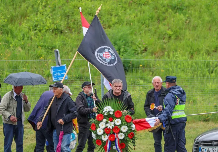 Penava se opasno uvrijedio zbog Plenkovića i Jandrokovića: Pazite tko je do&scaron;ao na misu za Bleiburg