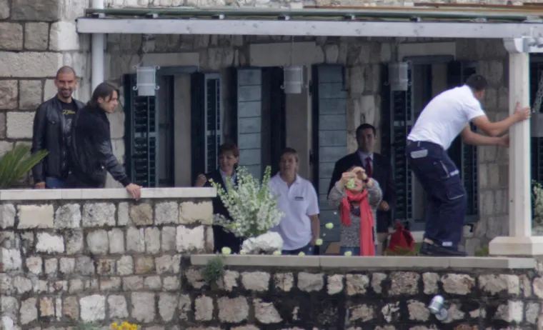 Elitno slavlje u Dubrovniku: Vjenčanje Darija Srne i Mirele Forić Srne i dalje mami uzdahe