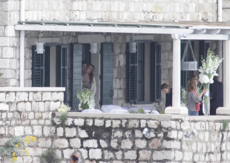 Elitno slavlje u Dubrovniku: Vjenčanje Darija Srne i Mirele Forić Srne i dalje mami uzdahe