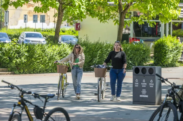 Oni su iskoristili sunčanu nedjelju za rekreaciju: Evo tko bira bicikl, a tko uživa u &scaron;etnji