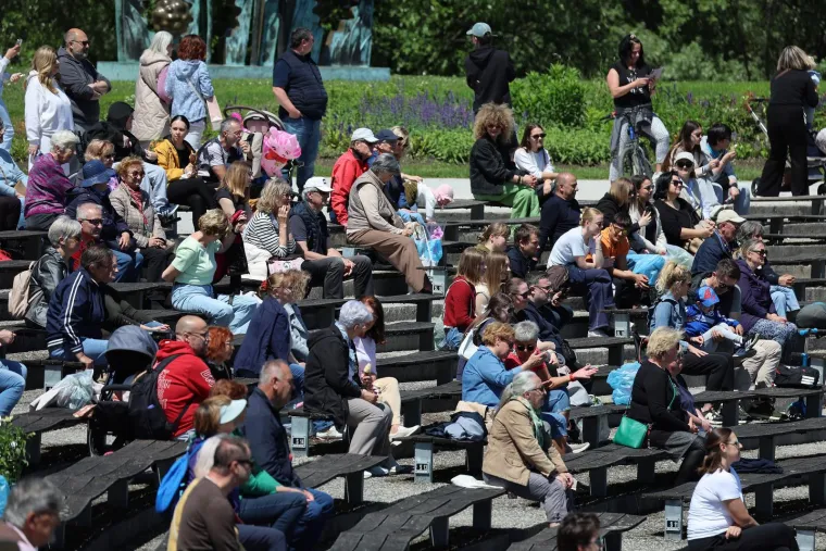 Zagrepčani jedva dočekali sunce pa pohrlili na Flora Art: Pogledajte prizore s prave proljetne razglednice