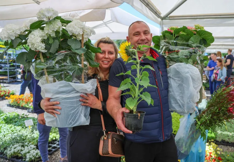 Zagrepčani jedva dočekali sunce pa pohrlili na Flora Art: Pogledajte prizore s prave proljetne razglednice
