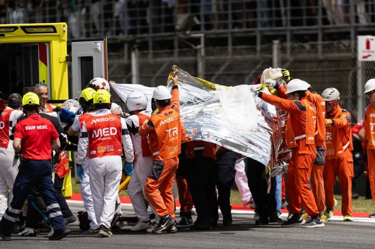 Stravične scene u MotoGP-u! Marquez zavr&scaron;io u bolnici nakon jezivog sudara, hitno operiran