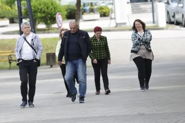 Fotograf ju je odmah primijetio: Nasmijana djevojka vatrene kose dominirala &scaron;etnicom uz Muru