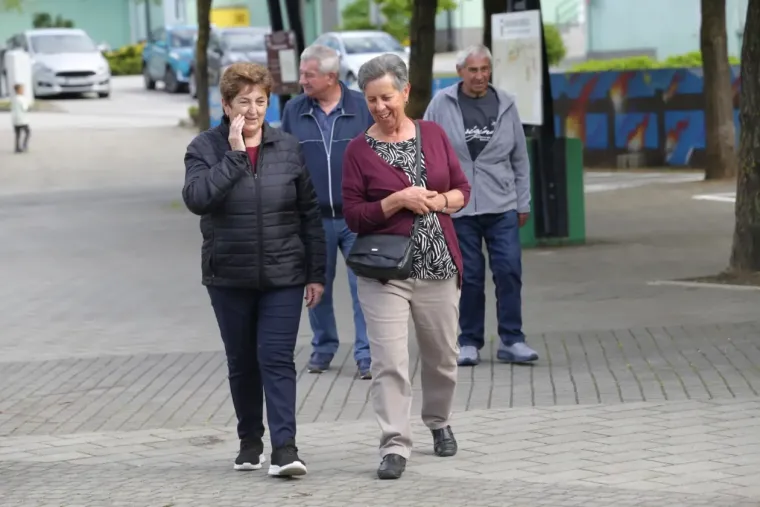 Fotograf ju je odmah primijetio: Nasmijana djevojka vatrene kose dominirala &scaron;etnicom uz Muru