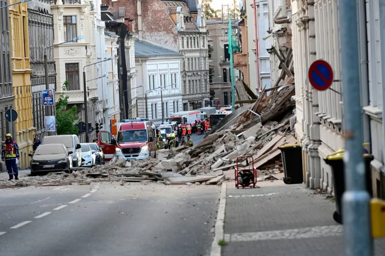 Eksplozija plina uru&scaron;ila zgradu, traže se ljudi pod ru&scaron;evinama: 'Vidio sam ženu kako vri&scaron;ti...'