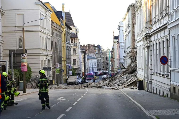 Eksplozija plina uru&scaron;ila zgradu, traže se ljudi pod ru&scaron;evinama: 'Vidio sam ženu kako vri&scaron;ti...'