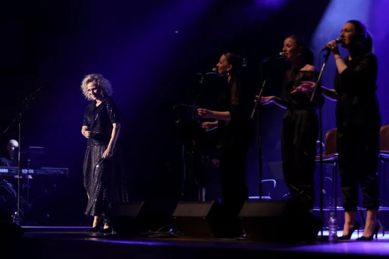 Vanna zapalila Lisinki: Koncert okupio glazbenu elitu, a pažnju ukrala lijepa kći Jana