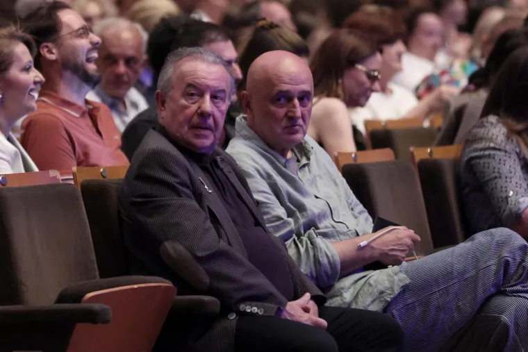 Vanna zapalila Lisinki: Koncert okupio glazbenu elitu, a pažnju ukrala lijepa kći Jana