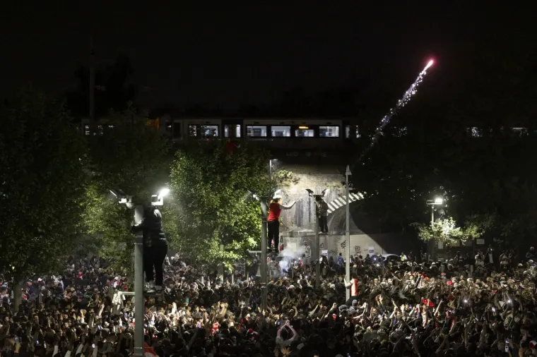 Ovo su čekali duže od Hajduka! Kaos na ulicama nakon borbe za naslov koja će se prepričavati