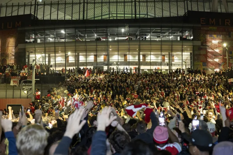 Ovo su čekali duže od Hajduka! Kaos na ulicama nakon borbe za naslov koja će se prepričavati