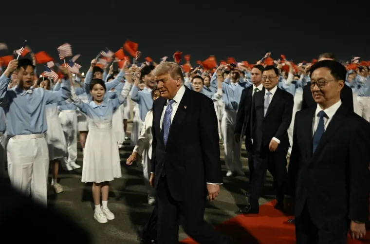 Jesu li dobili jednak tretman? Pogledajte kako su Kinezi dočekali Putina, a kako Trumpa