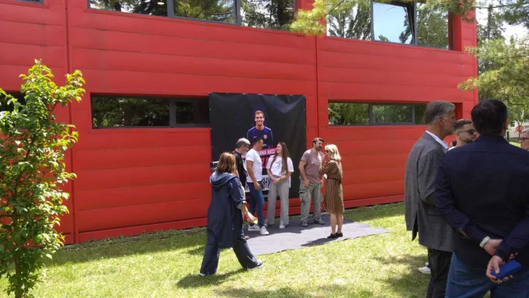 Glumci i sporta&scaron;i podržali dobrotvornu akciju &Scaron;portske gimnazije i oku&scaron;ali se u &scaron;ahu