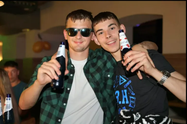Ovako se slavi: Studenti u Čakovcu priredili nezaboravni ludi tulum za kraj akademske godine