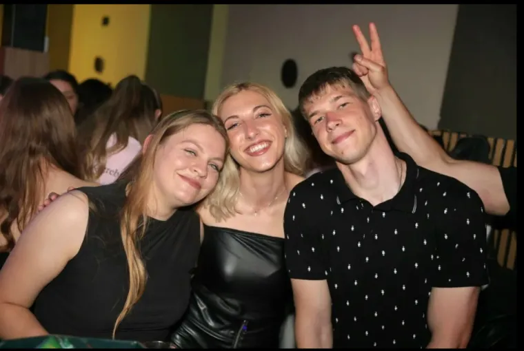 Ovako se slavi: Studenti u Čakovcu priredili nezaboravni ludi tulum za kraj akademske godine