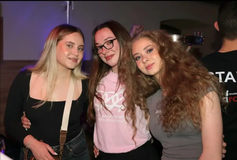 Ovako se slavi: Studenti u Čakovcu priredili nezaboravni ludi tulum za kraj akademske godine