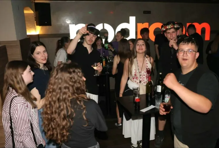 Ovako se slavi: Studenti u Čakovcu priredili nezaboravni ludi tulum za kraj akademske godine