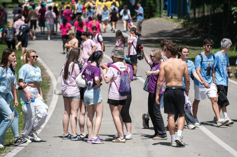 Pogledajte megagaleriju maturantskog ludila diljem Hrvatske: Ovo će se dugo pamtiti!