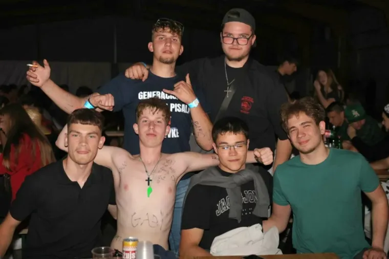 Pogledajte megagaleriju maturantskog ludila diljem Hrvatske: Ovo će se dugo pamtiti!