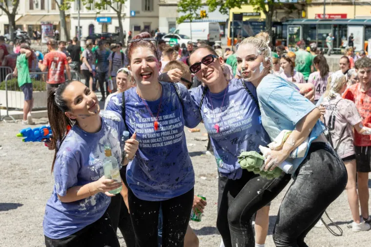 Pogledajte megagaleriju maturantskog ludila diljem Hrvatske: Ovo će se dugo pamtiti!