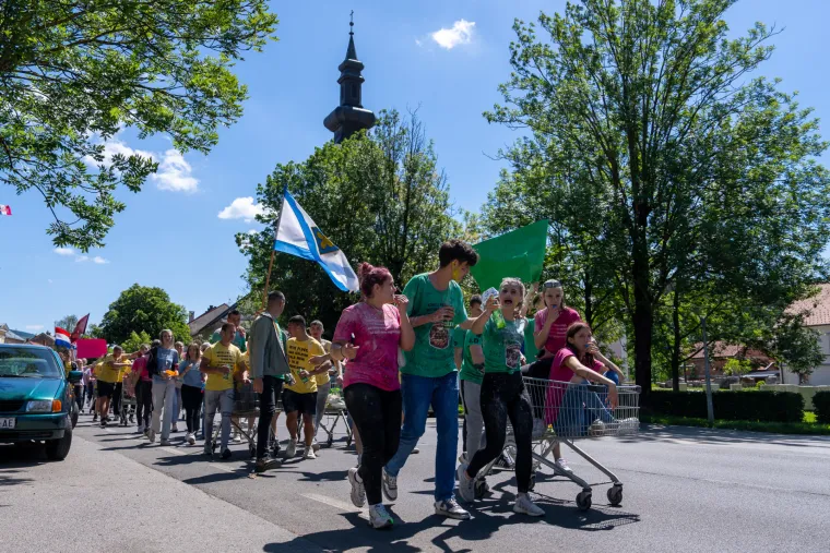 Pogledajte megagaleriju maturantskog ludila diljem Hrvatske: Ovo će se dugo pamtiti!