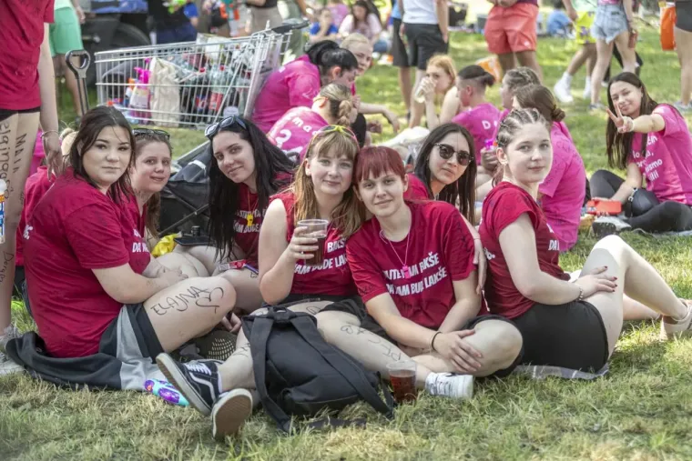 Pogledajte megagaleriju maturantskog ludila diljem Hrvatske: Ovo će se dugo pamtiti!