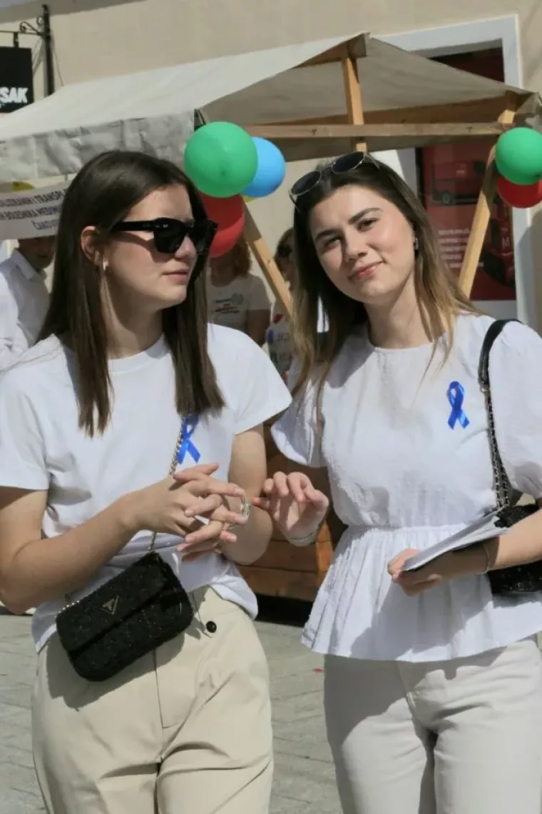 Ljeto nam se vratilo: Pogledajte Čakovčanke pro&scaron;etale u haljinicama, ali osmjesi obaraju!