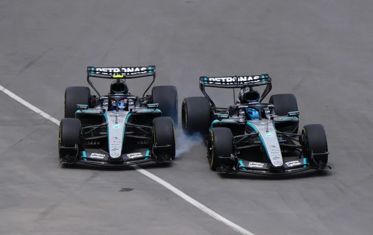 Drama na F1 sprintu! Mercedesovi vozači u ratu, &scaron;ef ekipe izgubio živce nakon incidenta