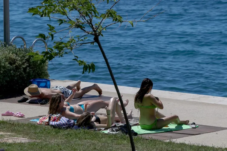 Stigle prve vrućine: Ovih 15 gradova u podne su bili najtopliji! Pogledajte popis